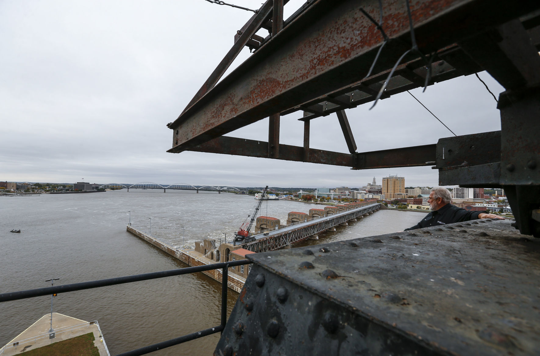 101216-GOVERNMENT-BRIDGE-009.jpg